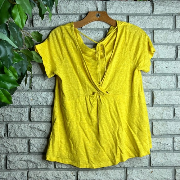 Anthropologie Maeve Horizon
Linen open back cap sleeved top
Gold Mustard Yellow - Picture 9 of 9